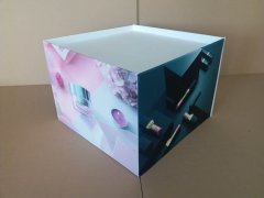 广州化妆品促销台—“静态的推销员”